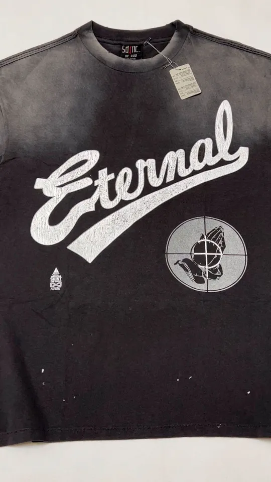 SAINT Mxxxxxx × FEAR OF GOD FG_SS TEE/SNT OF GOD/BLK 25SS Heavy FOG collaboration SAINT OF GOD prayer short sleeves Washed black S-XL This season's heavy collaboration FOG manager JERRY personally carries the goods SAINT OF GOD series collaboration has gained quite a buzz Customized original co-branded main label/wash label Top-notch printing technology Uses front and rear silver sand and cracked pulp Deep restoration